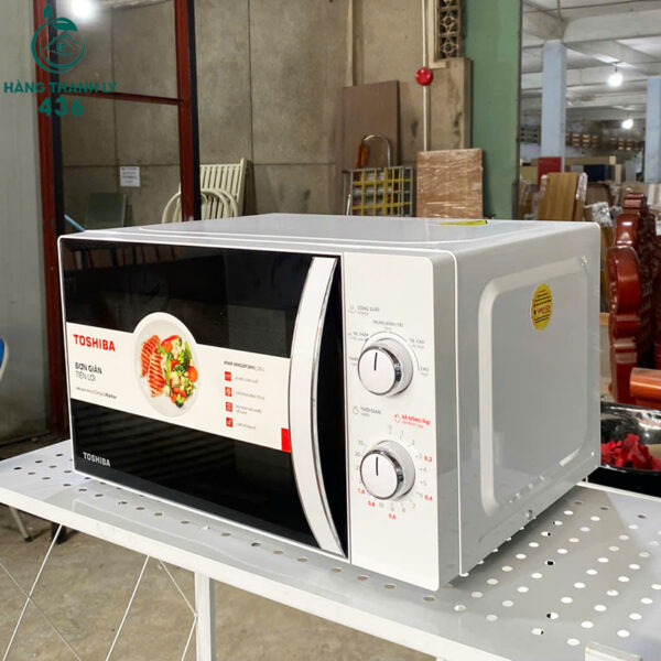 lo vi song toshiba cu ham nong thuc an nhanh chong 2