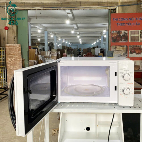 lo vi song toshiba cu ham nong thuc an nhanh chong 4