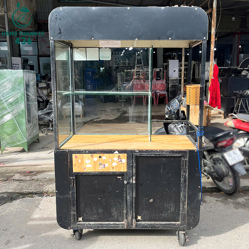 quay-ban-hang-cu-co-mai-che-chong-nang-1 Quầy Bán Hàng Cũ Có Bánh Xe Dễ Di Chuyển