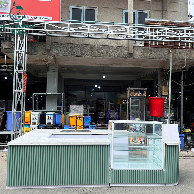 Quầy Bar Cũ 3M2X2M6 Kèm Bồn Rửa Inox Rất Tiện Lợi quay-bar-cu-3m2x2m6-kem-bon-rua-inox-rat-tien-loi-5 Quầy Bar Cũ 3M2X2M6 Kèm Bồn Rửa Inox Rất Tiện Lợi
