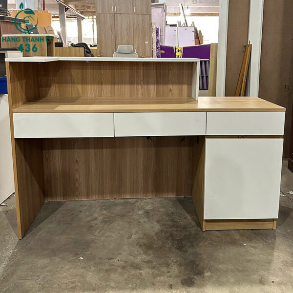 quay-le-tan-cu-1m5x1m05-mau-trang-phoi-van-go (4) quay le tan cu 1m5x1m05 mau trang phoi van go 4