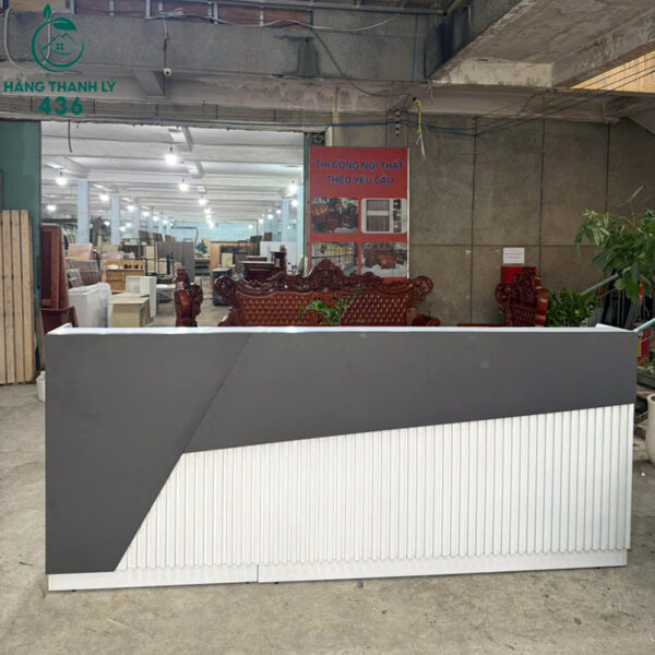 quay le tan cu 2m8x1m2 mau trang den phoi hop van soc 3