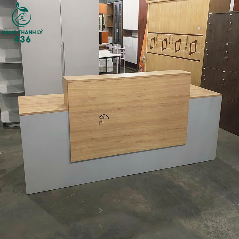 quay-le-tan-cu-2mx1m05-van-go-phoi-xam-4 Quầy Lễ Tân Cũ 2MX1M05 Vân Gỗ Phối Xám