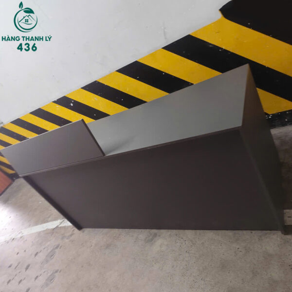 quay le tan cu mau xam dam 1m8x60cm nhieu ngan keo tien loi 2