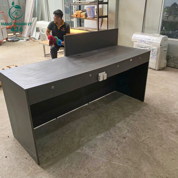 quay le tan cu mau xam dam 1m8x60cm nhieu ngan keo tien loi 3 1