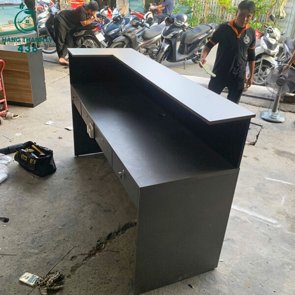 quay le tan cu mau xam dam 1m8x60cm nhieu ngan keo tien loi 4 2