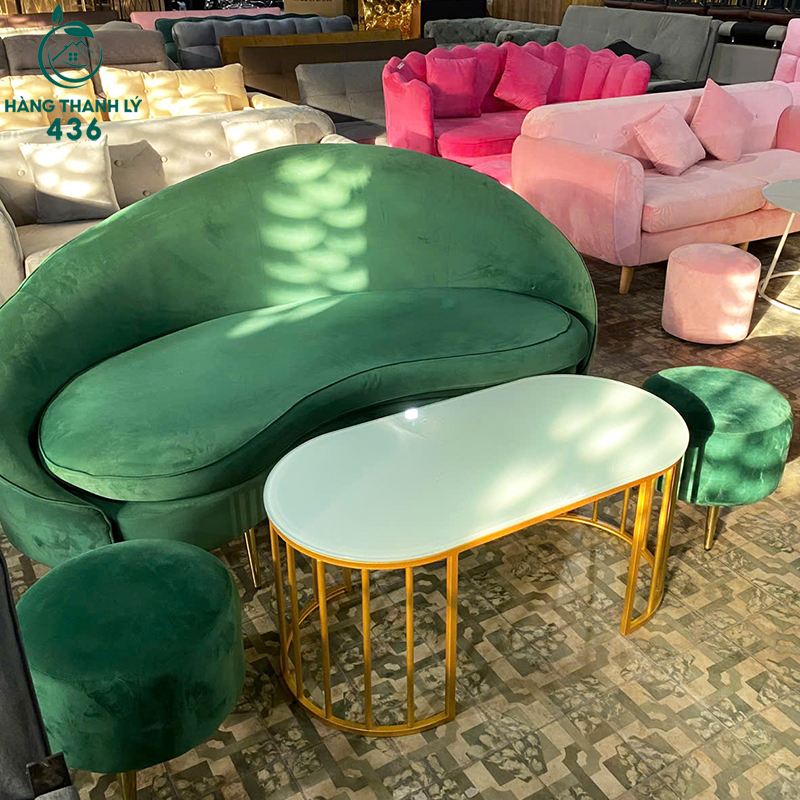 sofa-cu-dang-cong-vo-so-vai-nhung-mau-xanh-reu-doc-dao-2 Sofa Cũ Dáng Cong Vỏ Sò Vải Nhung Màu Xanh Rêu Độc Đáo