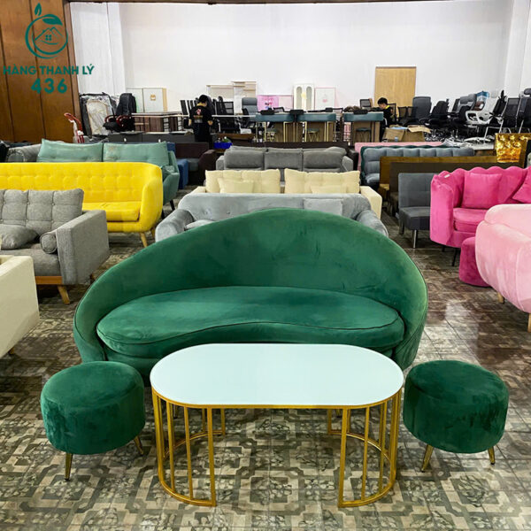sofa cu dang cong vo so vai nhung mau xanh reu doc dao 4