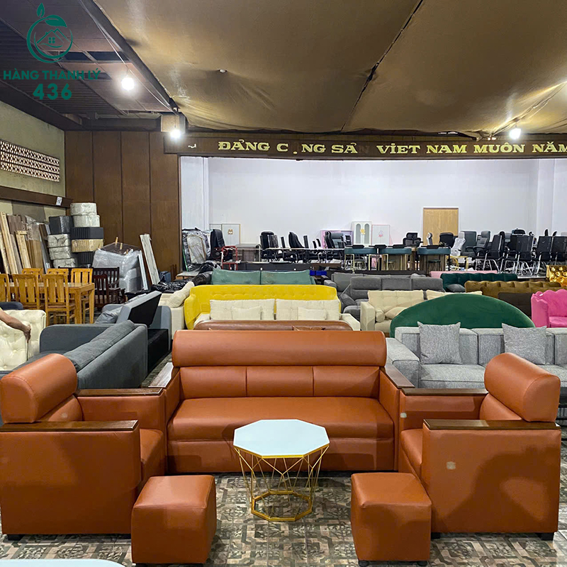 thanh-ly-bo-sofa-da-mau-cam-dat-sang-trong-moi-99-2 Thanh Lý Bộ Sofa Da Màu Cam Đất Sang Trọng Mới 99%