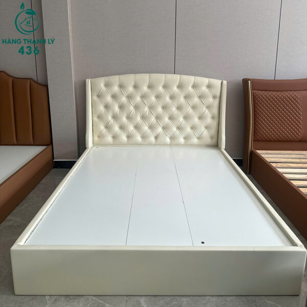Thanh Lý Giường Ngủ 1M6 Bọc Da Màu Kem Mới 99% (Nhiều Mẫu)
