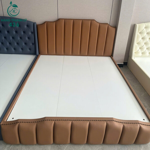 thanh ly giuong ngu 1m6 boc dem da mau nau bo moi 99