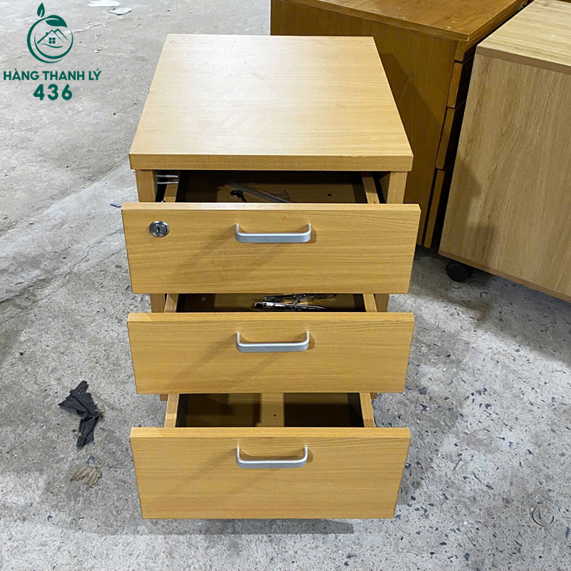 tu-cabin-van-phong-cu-3-ngan-keo-tien-loi-1 Tủ Cabin Văn Phòng Cũ Vân Gỗ Vàng 3 Ngăn Kéo Tiện Lợi