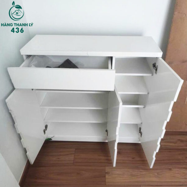 tu giay cu 3 canh 1mx1m mau trang hoa tiet hoat hinh de thuong 1