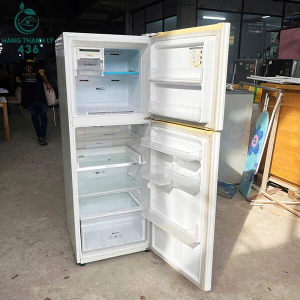 tu lanh cu samsung thiet ke hoa van dep 3