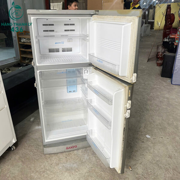 tu lanh cu sanyo mau xam bac 2 canh tien dung 5