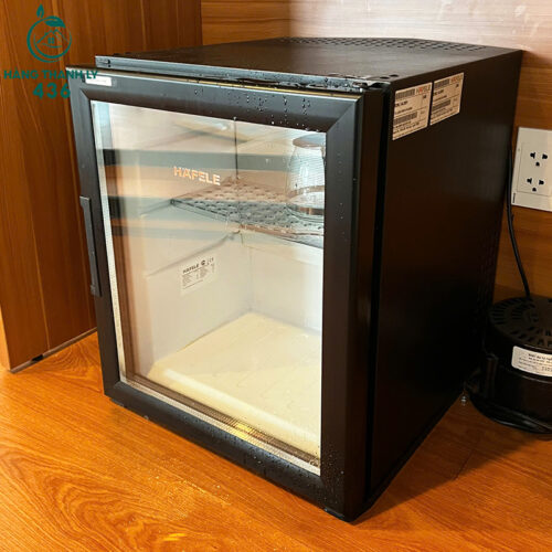 tu lanh mini cu 2 khay de do tien loi cua kinh den gon nhe 1