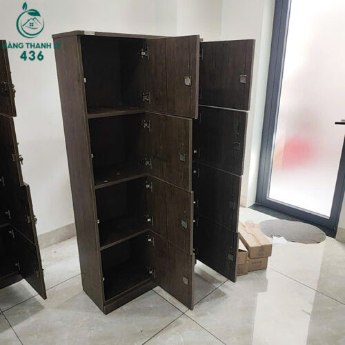Tủ Locker Cũ 1M6X80CM Vân Gỗ Màu Nâu Đậm 2 Tủ Locker Cũ 1M6X80CM Vân Gỗ Màu Nâu Đậm