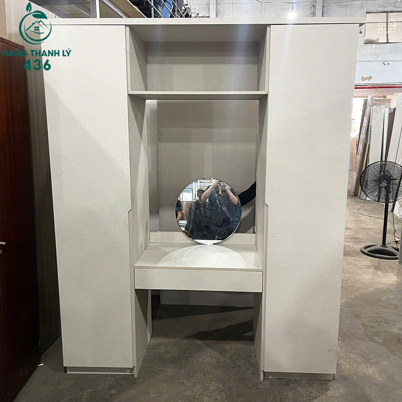 tu-quan-ao-1m75x2m2xsau60cm-mau-trang-kem-ban-trang-diem-3 Tủ Quần Áo 1M75X2M2X60CM Màu Trắng Kèm Bàn Trang Điểm