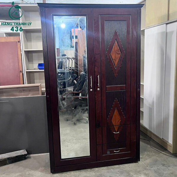 tu quan ao 2 canh cu mau nau do 1m2x2m co guong soi tien loi 2