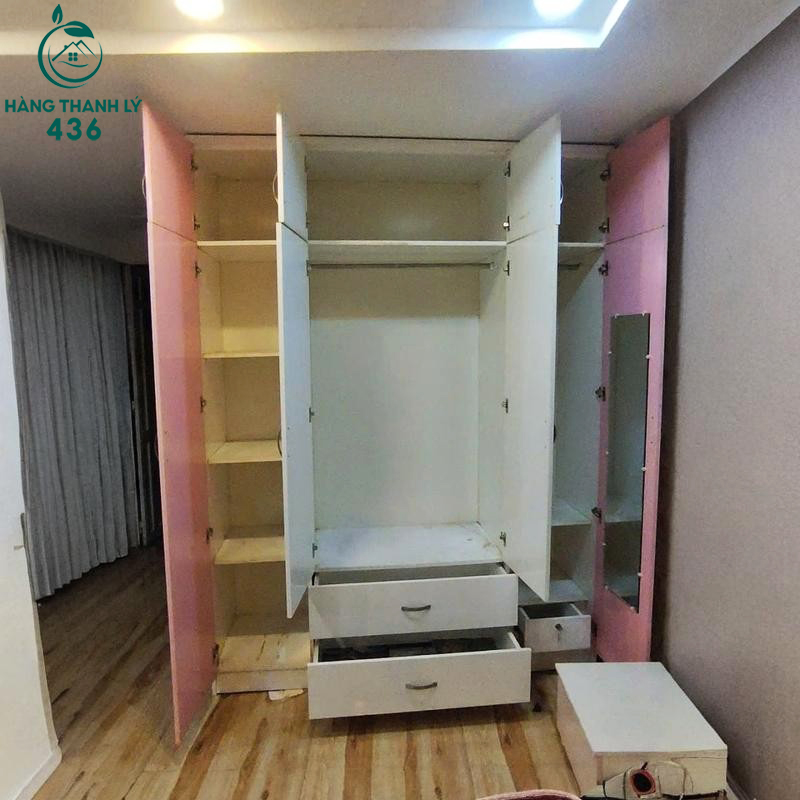 tu-quan-ao-cu-1m8x2m45-phoi-mau-hong-phan-trang-diu-dang-1 Tủ Quần Áo Cũ 1M8X2M45 Phối Màu Hồng Phấn Trắng Dịu Dàng