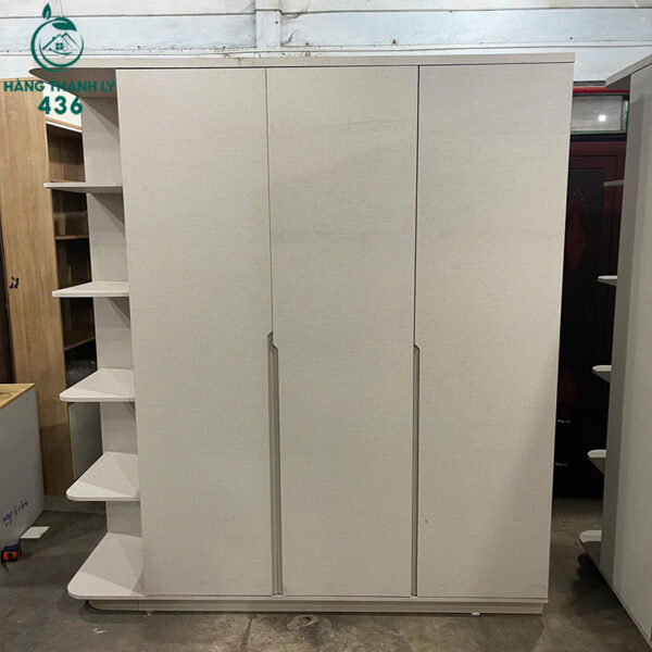 tu quan ao cu 2m2x2m 3 canh hien dai mau kem 2