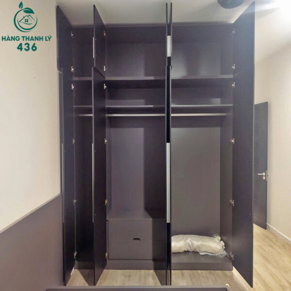 tu quan ao cu 2m5x2m8 mau den thiet ke sang trong 1