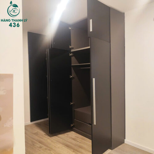 tu quan ao cu 2mx2m85 co hoc keo rat tien dung 2