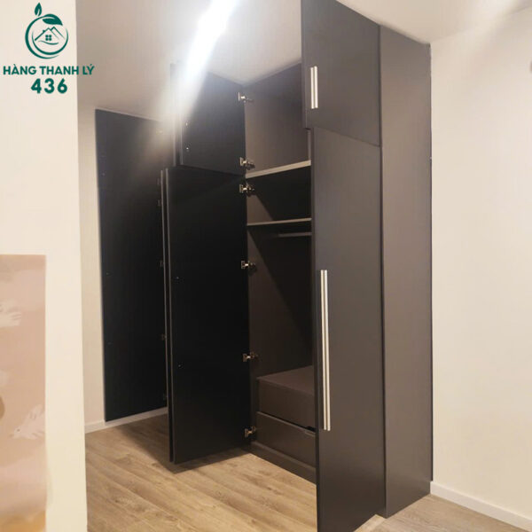 tu quan ao cu 2mx2m85 co hoc keo rat tien dung 2