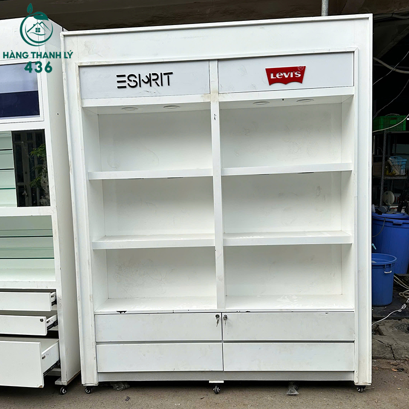 tu-trung-bay-shop-thoi-trang-cu-1m9x2m3-rong-rai-3 Tủ Trưng Bày Shop Thời Trang Cũ 1M9X2M3 Rộng Rãi