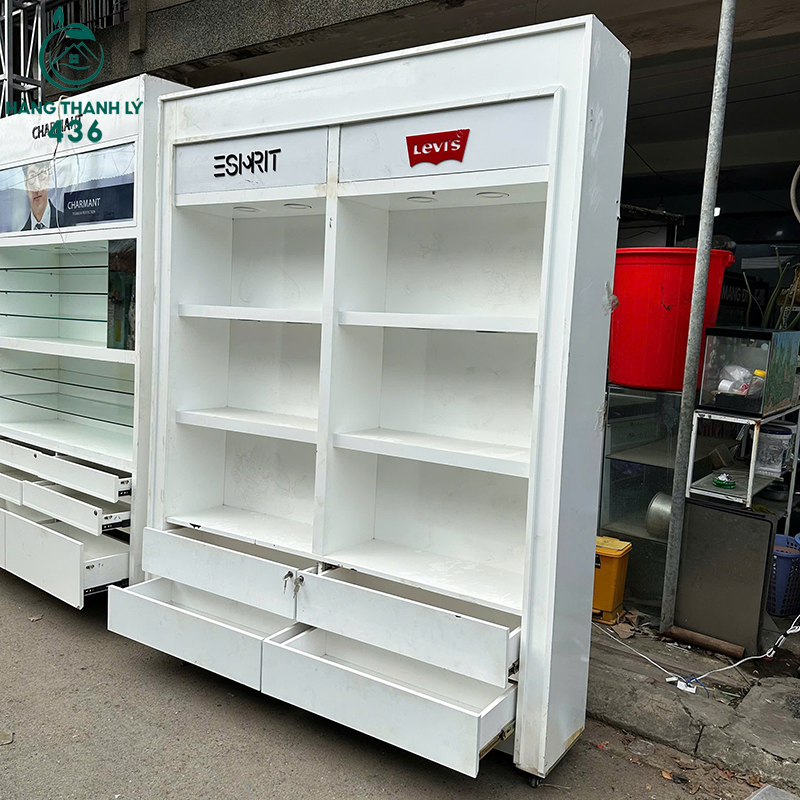 tu-trung-bay-shop-thoi-trang-cu-1m9x2m3-rong-rai-5 Tủ Trưng Bày Shop Thời Trang Cũ 1M9X2M3 Rộng Rãi