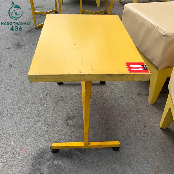 ban-cafe-cu-chu-nhat-nho-gon-chan-sat ban cafe cu chu nhat nho gon chan sat