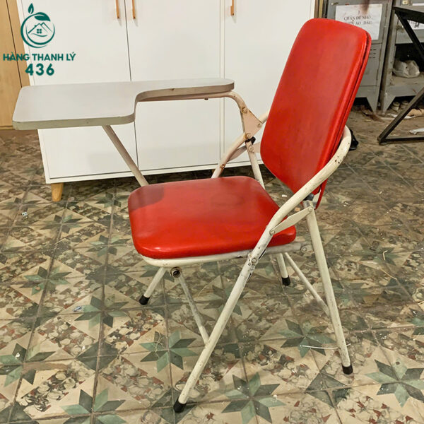 ban ghe hoc sinh cu dem ngoi boc da mau do 1