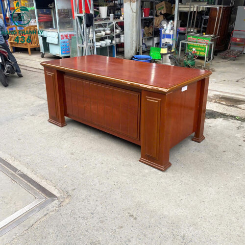 ban giam doc cu 1m77x89cmx80cm go mau nau dep 2