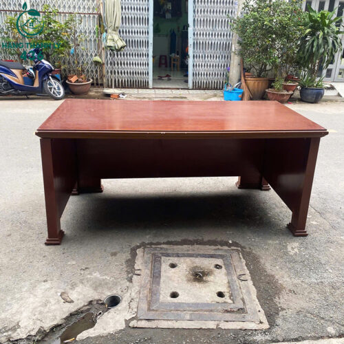 ban giam doc cu 1m77x89cmx80cm go mau nau dep 3