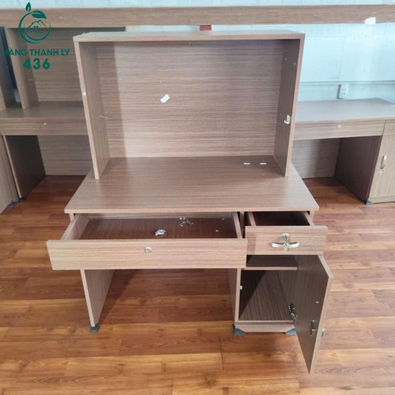 Bàn Học Sinh Cũ 1M2X1M3 Màu Nâu Kèm Kệ Tiện Lợi ban-hoc-sinh-cu-1m2x1m3-mau-nau-kem-ke-tien-loi-2 Bàn Học Sinh Cũ 1M2X1M3 Màu Nâu Kèm Kệ Tiện Lợi