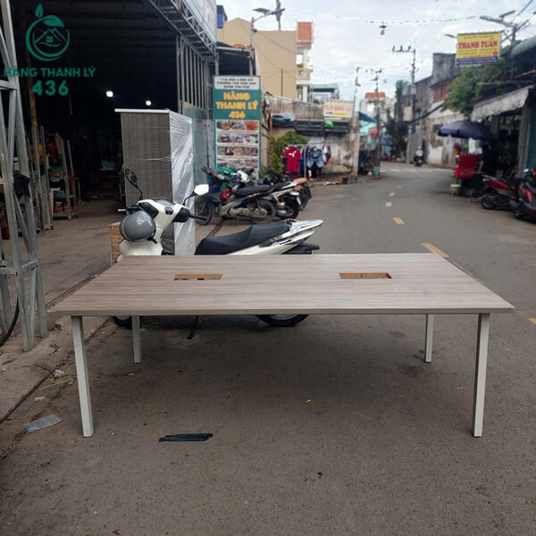 ban hop cu 1m2x2m75 hai lo khoet san de di day dien tien loi 2