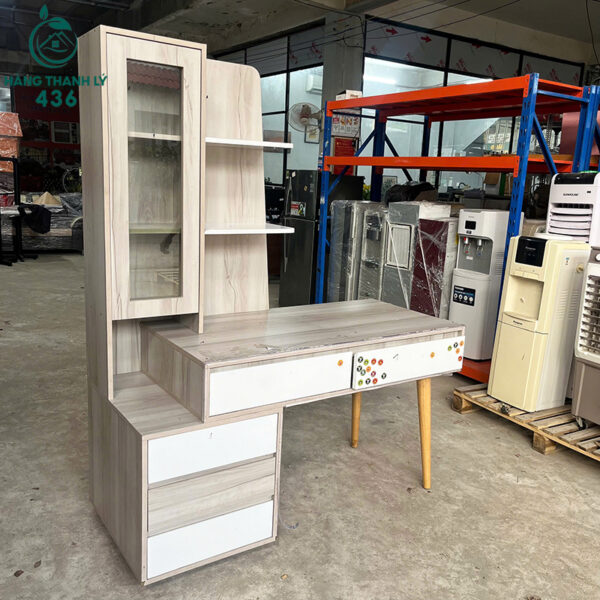 ban lam viec cu 1m4x60cmx1m75 phoi mau trang van go 1