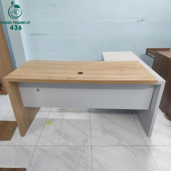 ban lam viec cu 1m5x1m2x75cm chu l mau van go phoi trang 2