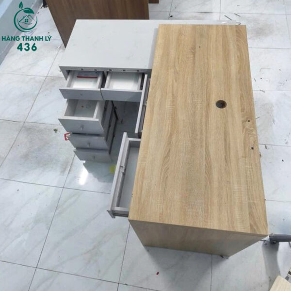 ban lam viec cu 1m5x1m2x75cm chu l mau van go phoi trang 3