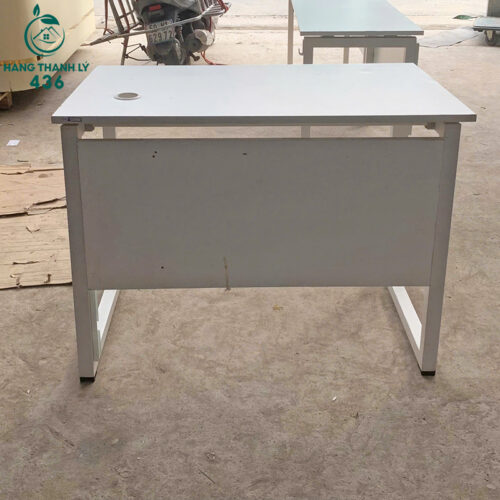 ban lam viec cu 1mx60x75cm chan sat mau trang 1