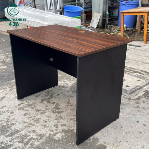 Bàn Làm Việc Cũ 1MX75CM Màu Nâu Đen Đơn Giản