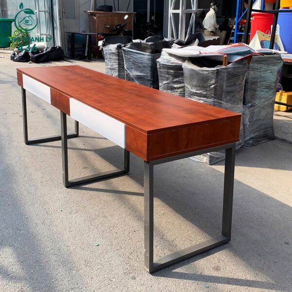 ban lam viec cu 2m1x60cmx75cm go van nau co hai hoc keo 1