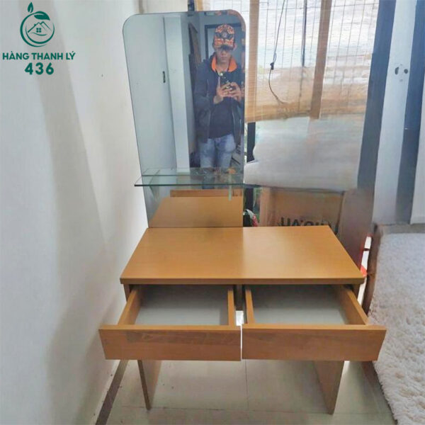 Bàn Trang Điểm Cũ 80CMX1M5 Hai Ngăn Kéo Rộng Rãi