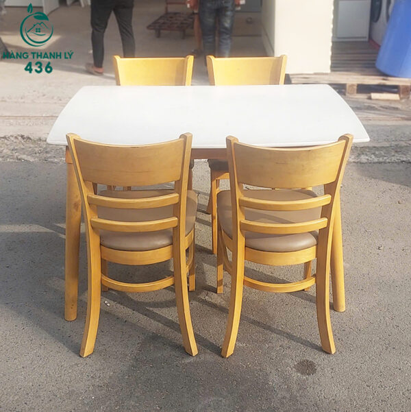 Bộ Bàn Ăn Cũ 1M2X80CMX75CM 4 Ghế Mặt Đá Màu Trắng