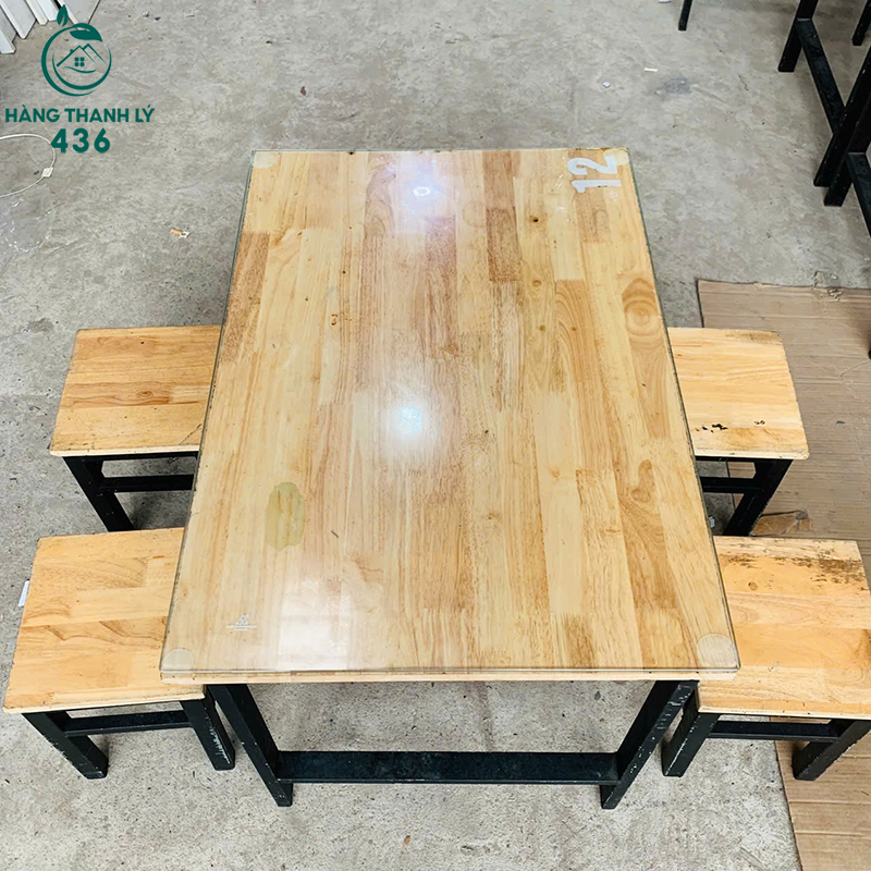 bo-ban-an-cu-55cmx80cmx60cm-4-ghe-don-go-nho-2 Bộ Bàn Ăn Cũ 55CMX65CMX60CM 4 Ghế Đôn Gỗ Nhỏ