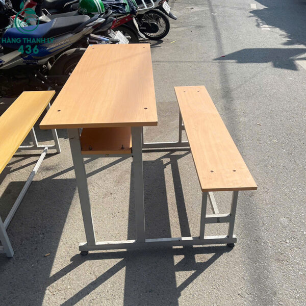 bo-ban-ghe-hoc-sinh-cu-1m2x80cmx75cm-khung-sat-lien-ghe (3) bo ban ghe hoc sinh cu 1m2x80cmx75cm khung sat lien ghe 3