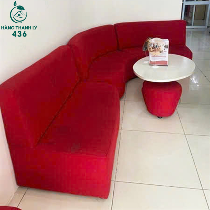 Bộ Sofa Cũ Góc Cong Màu Đỏ Bọc Vải Sang Trọng bo-sofa-cu-goc-cong-mau-do-boc-vai-sang-trong Bộ Sofa Cũ Góc Cong Màu Đỏ Bọc Vải Sang Trọng