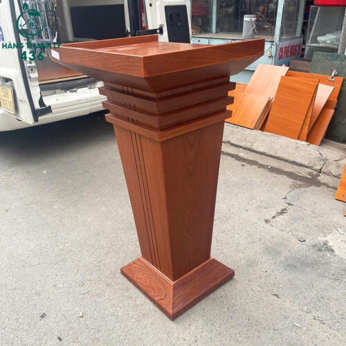 buc dung phat bieu go cu 60cmx50cmx1m1 phu hop hoi truong 1