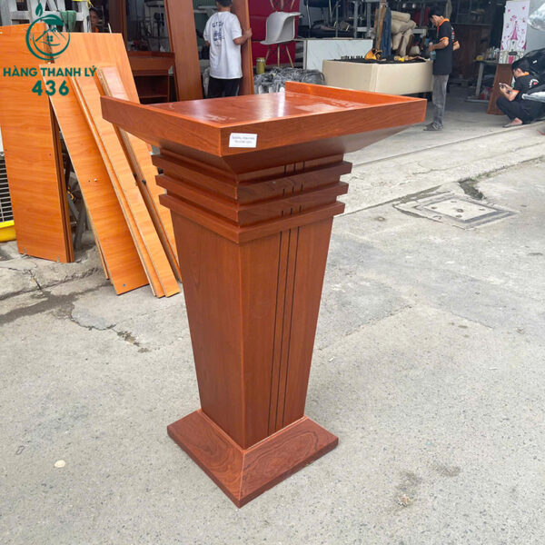 buc dung phat bieu go cu 60cmx50cmx1m1 phu hop hoi truong 4