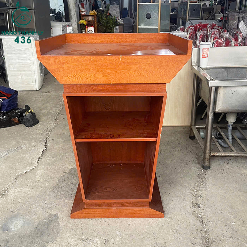 Bục Phát Biểu Cũ 75CMX60CMX1M1 Thiết Kế Liền Hộc Tiện Dụng buc-phat-bieu-cu-75cmx60cmx1m1-thiet-ke-lien-hoc-tien-dung-1 Bục Phát Biểu Cũ 75CMX60CMX1M1 Thiết Kế Liền Hộc Tiện Dụng